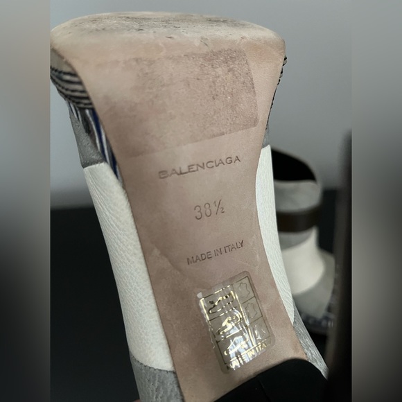 BALENCIAGA ankle booties - Picture 6 of 8